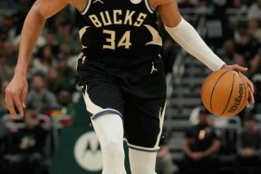 乐动体育官方网站-字母哥连续五场比赛得分超过重返赛场，塞尔维亚队不断突破！气势如虹延续-乐动体育官方网站